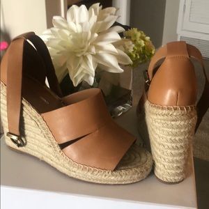 Platform wedge sandal